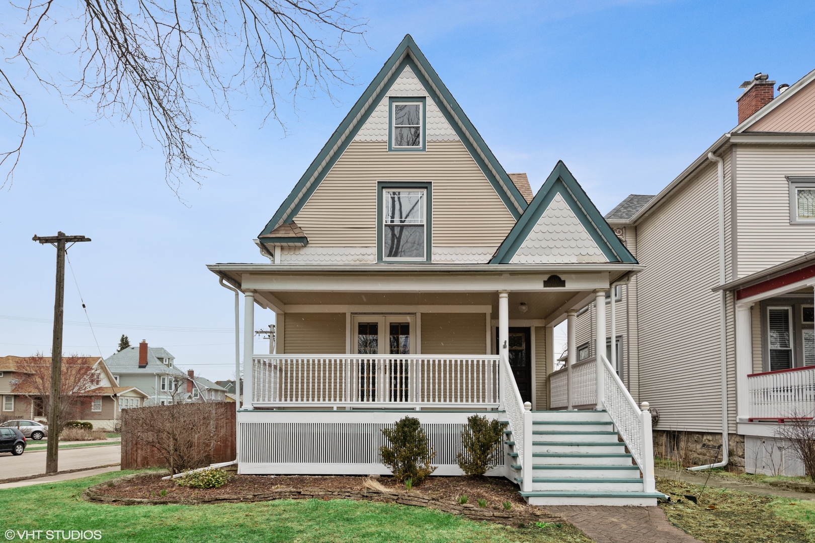 3 Bedroom Homes for sale in Berwyn, Illinois Berwyn MLS Berwyn Real