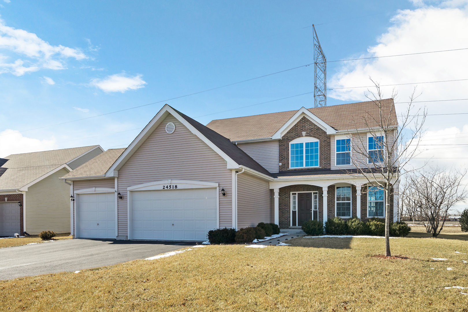 Homes for sale in the Enclave subdivision Plainfield, Illinois Real