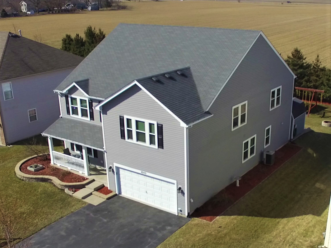 1040 Wise, Elburn, Illinois