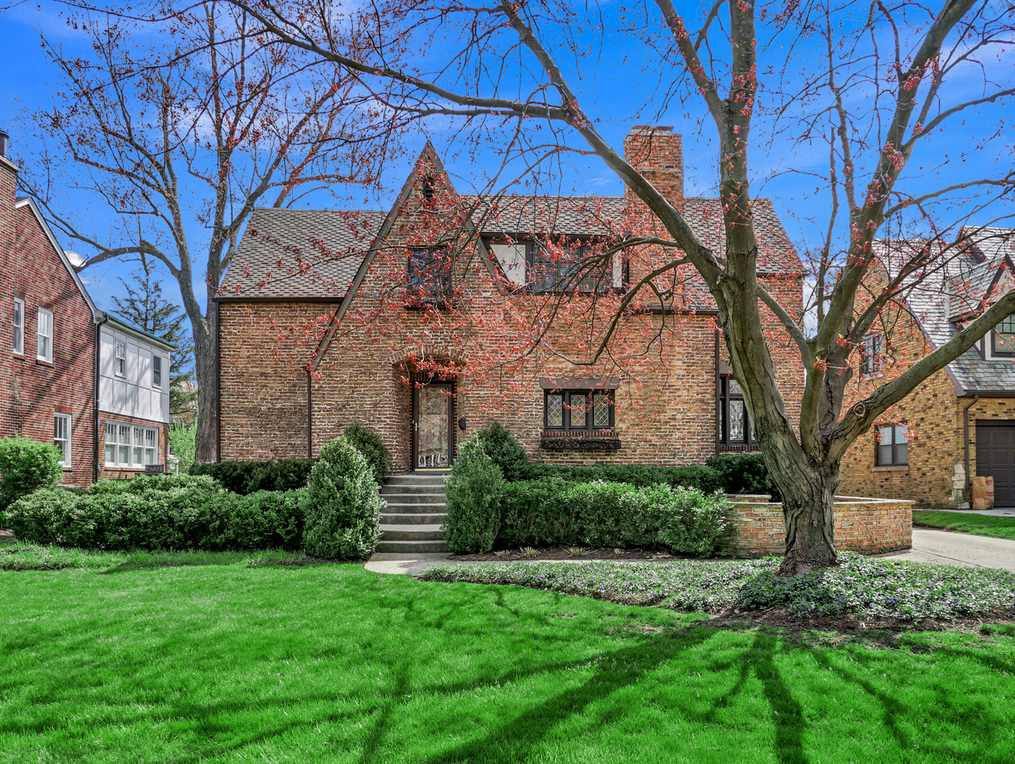 Luxury Homes for sale in Western Springs, Illinois Western Springs