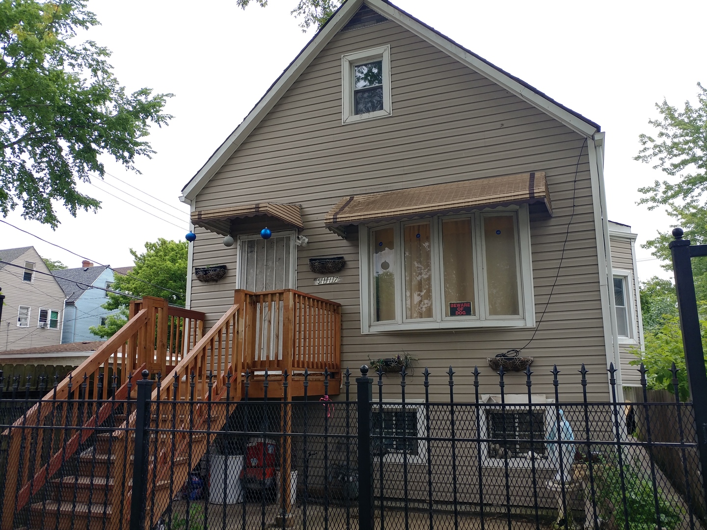 Back of the Yards Real Estate & Back of the Yards Chicago Information