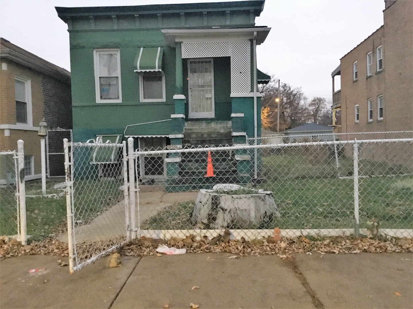 West Garfield Park Real Estate & West Garfield Park Chicago Information