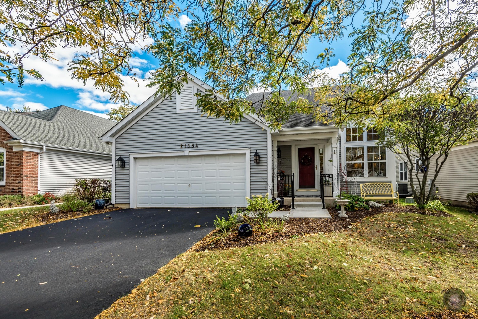 Homes for sale in the Carillon subdivision Plainfield, Illinois Real