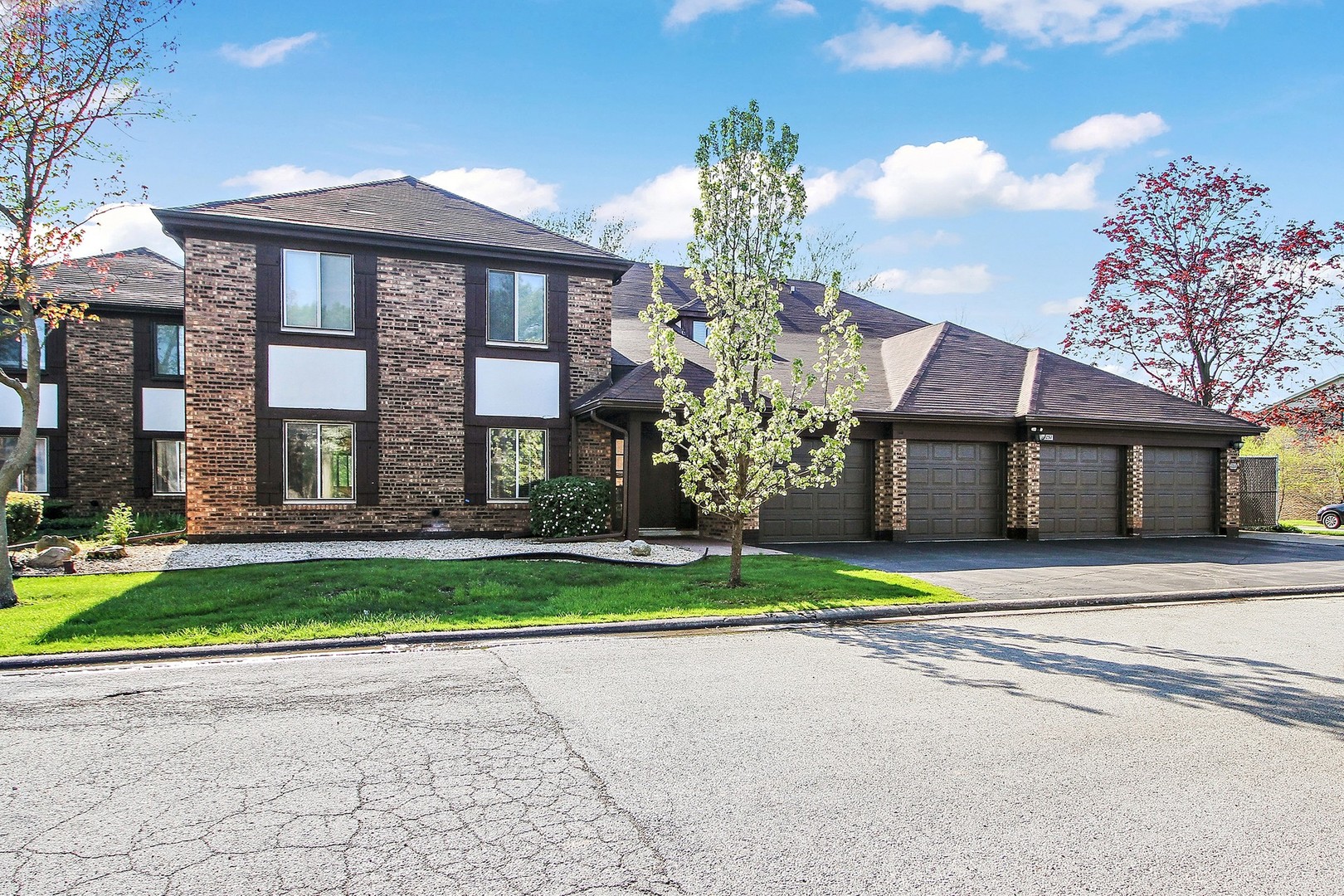 2 bedroom Homes for sale in Homewood, Illinois Homewood MLS Homewood Real Estate