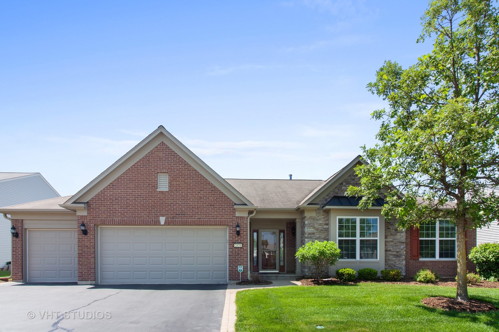 2479 Vista, ELGIN, Illinois
