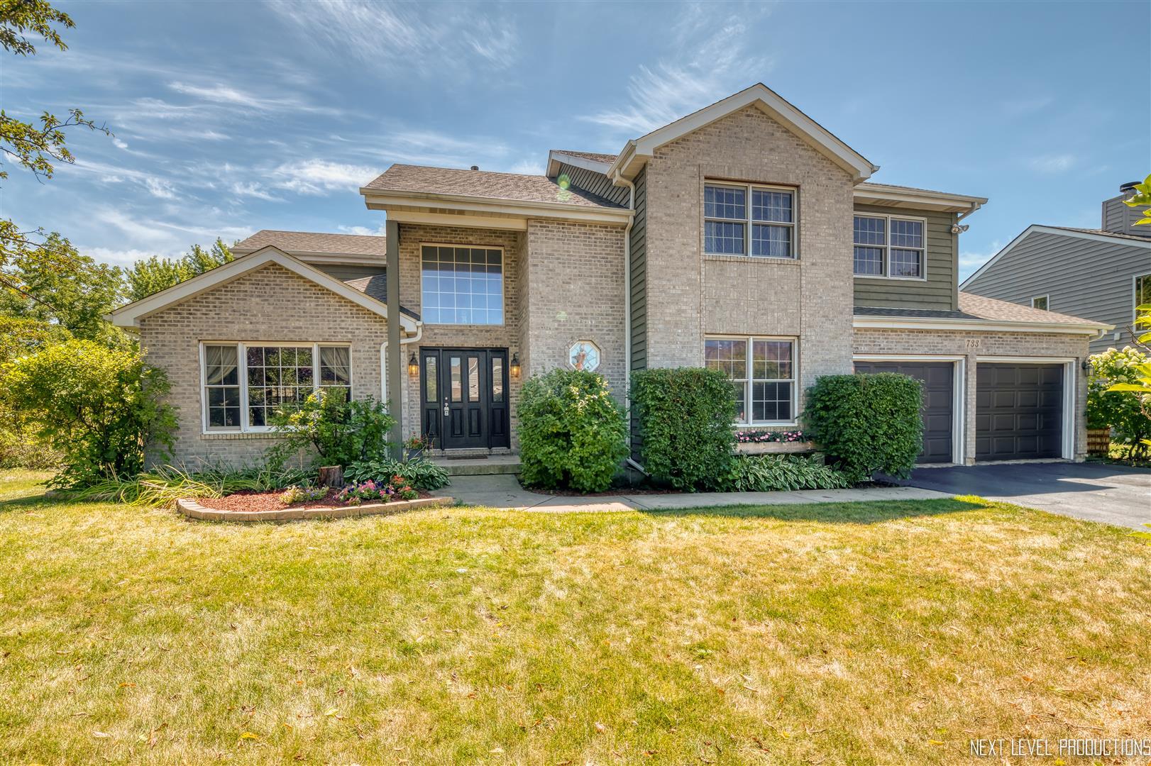 733 Queens Gate, Sugar Grove, Illinois