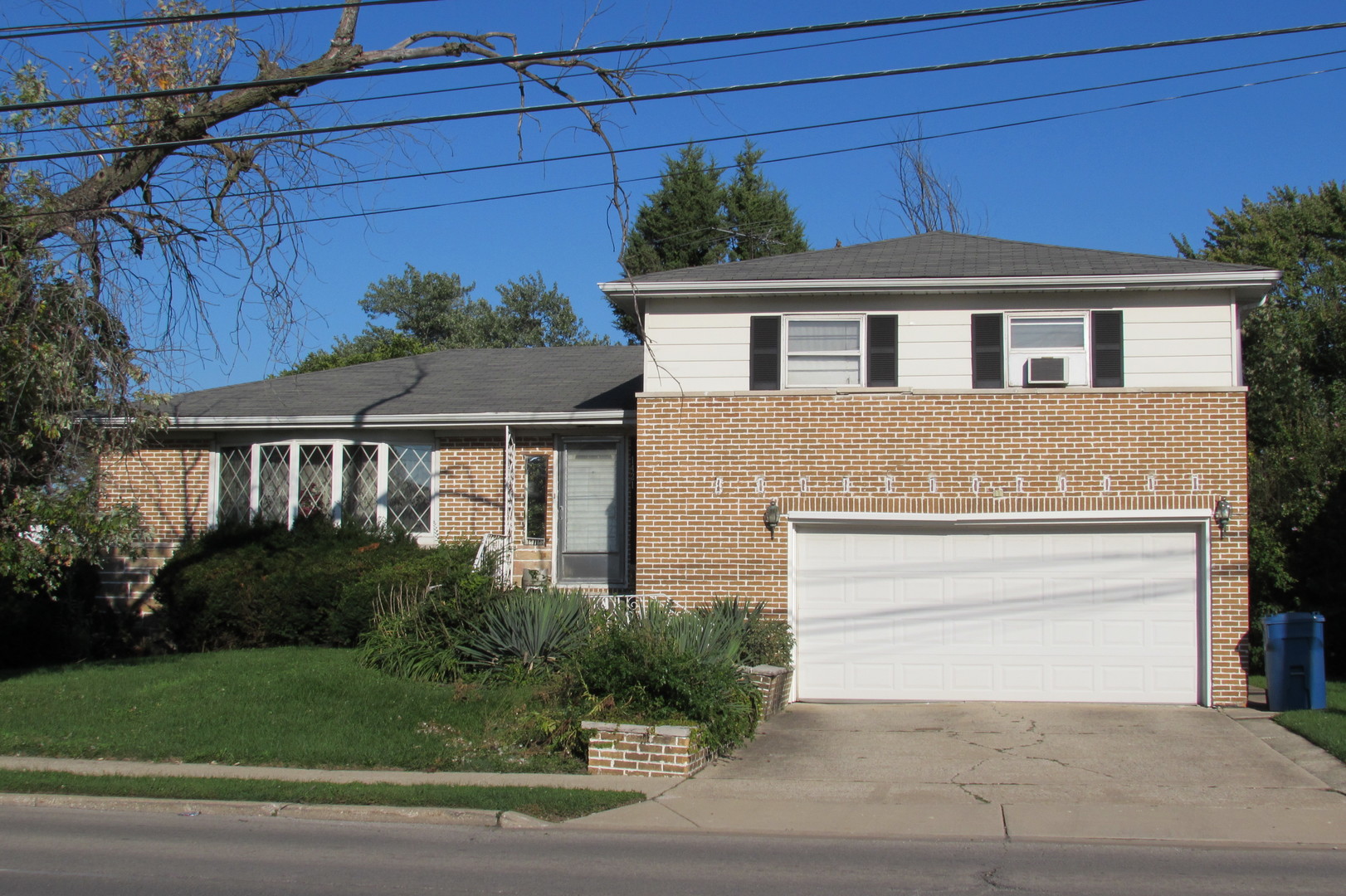 Homes for sale in the Winston Park subdivision Melrose Park, Illinois