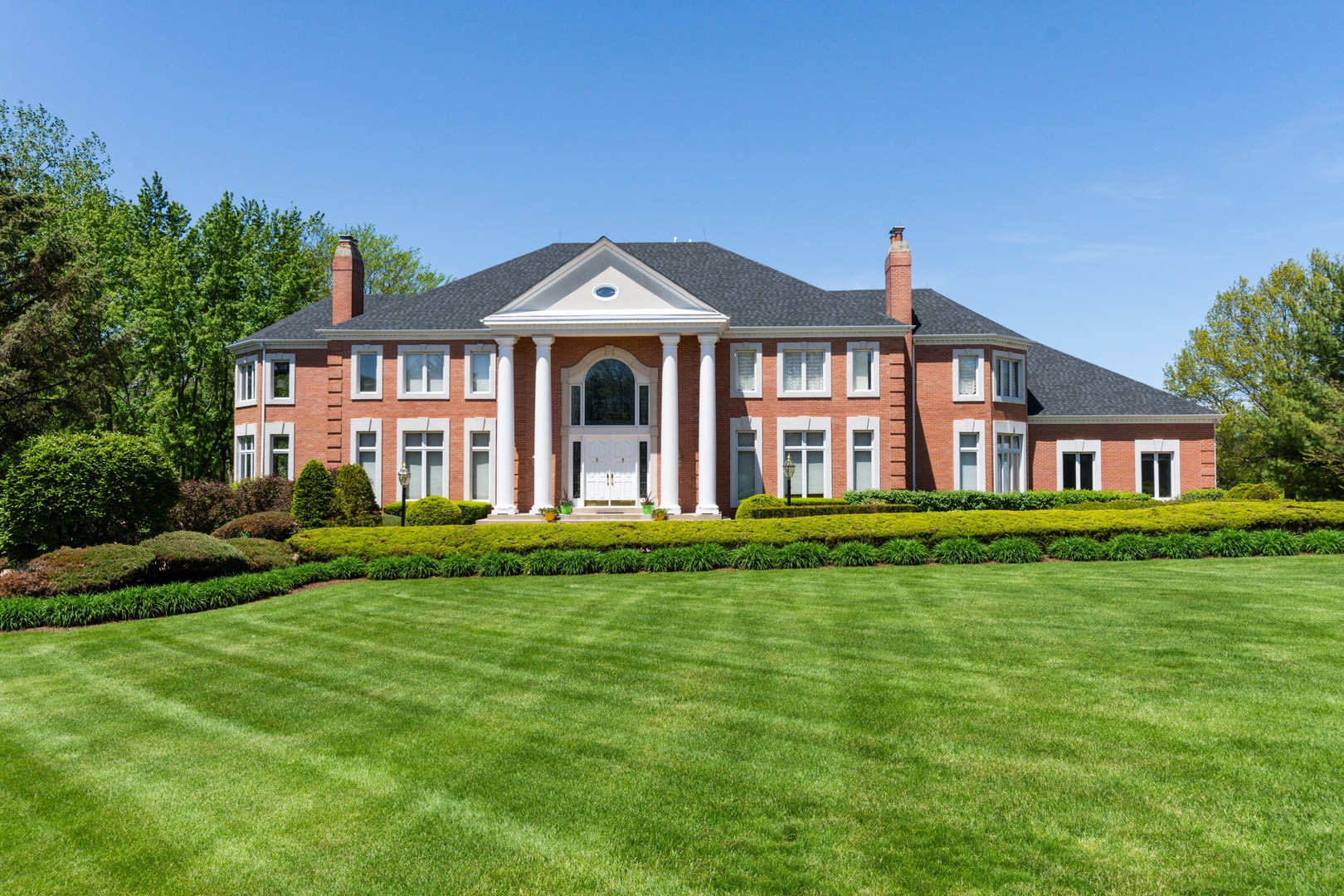 Luxury Homes for sale in South Barrington, Illinois | South Barrington