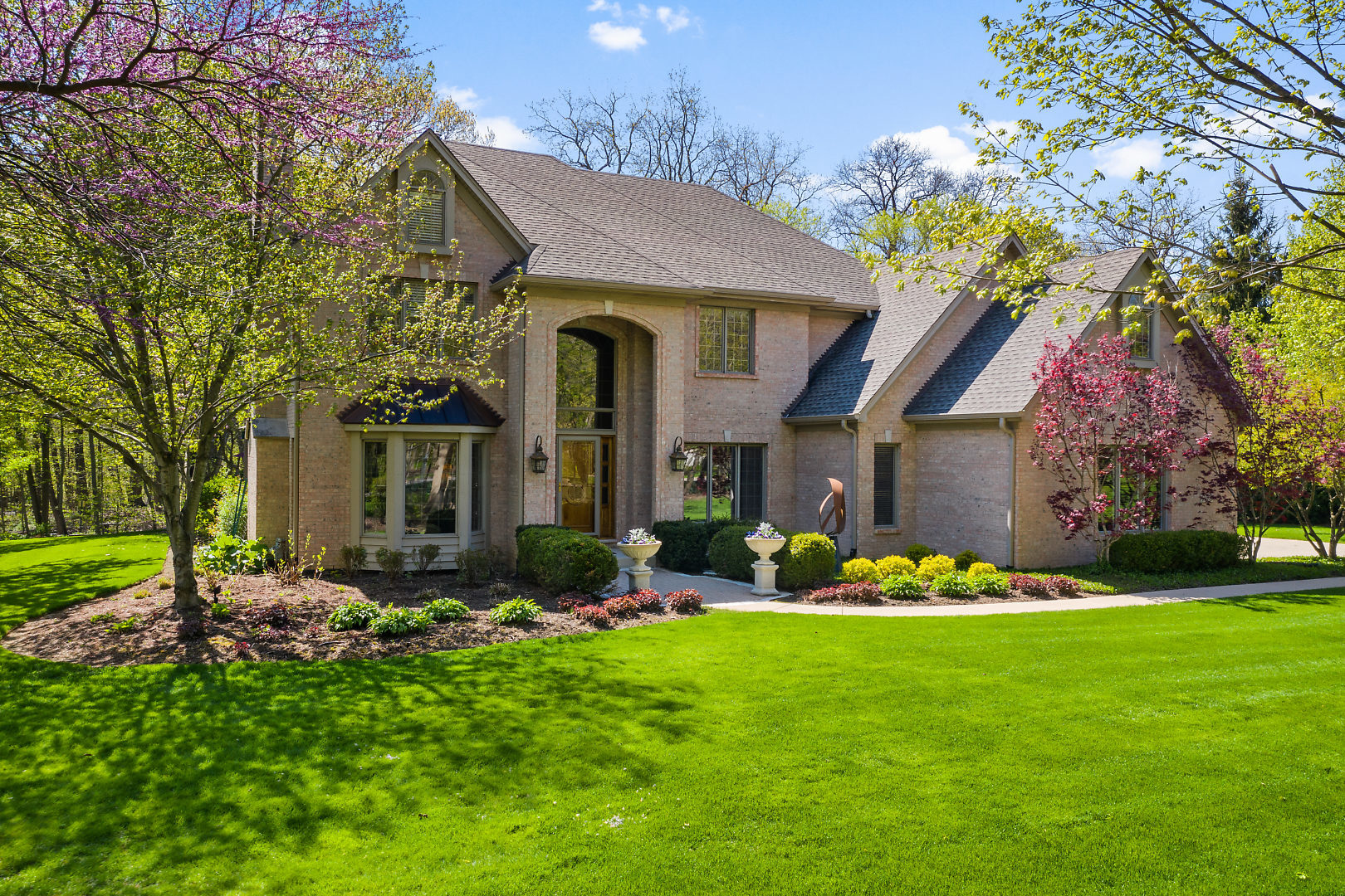 708 Windsor, Sugar Grove, Illinois