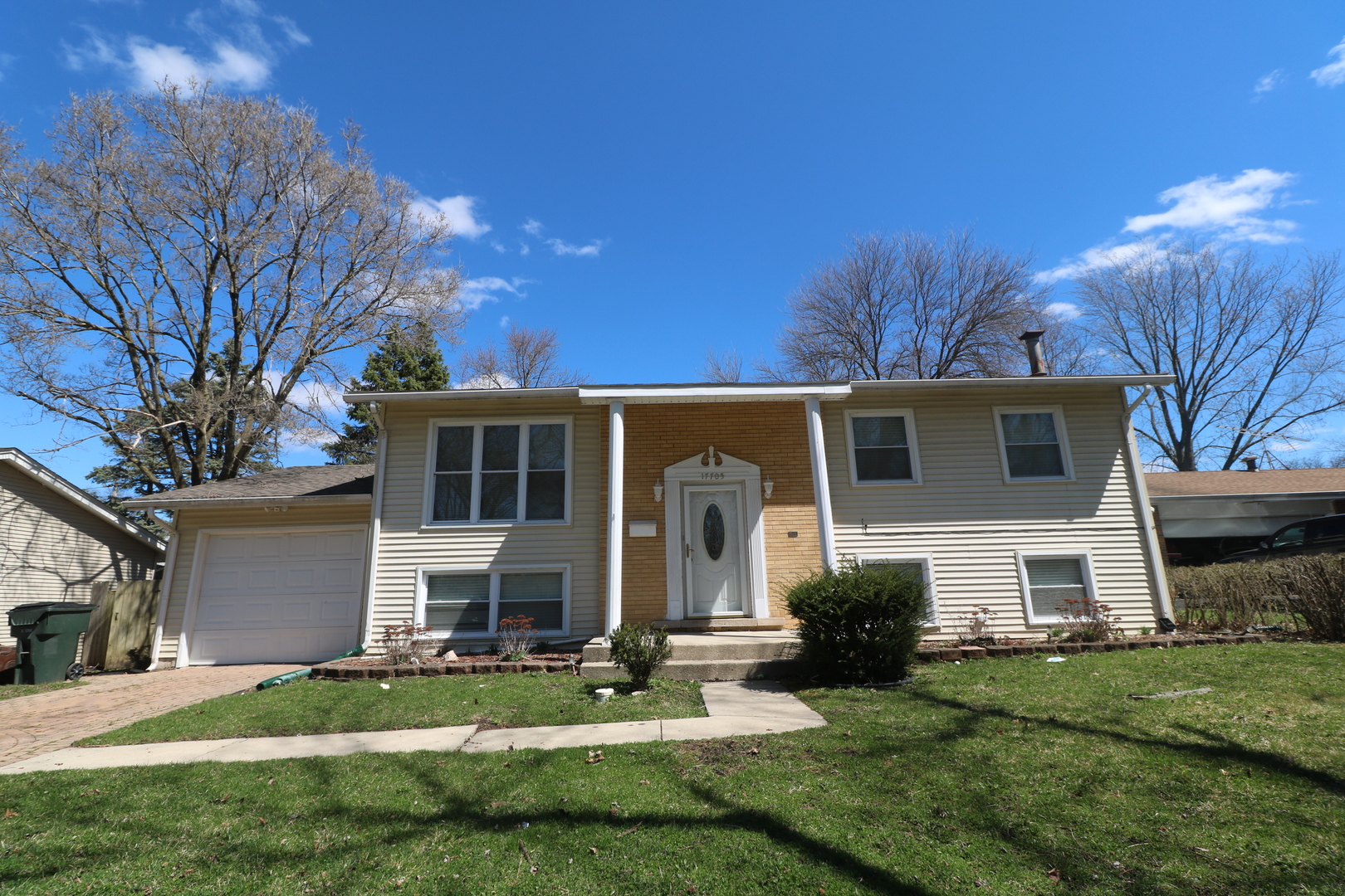 4 bedroom Homes for sale in Hazel Crest, Illinois Hazel Crest MLS