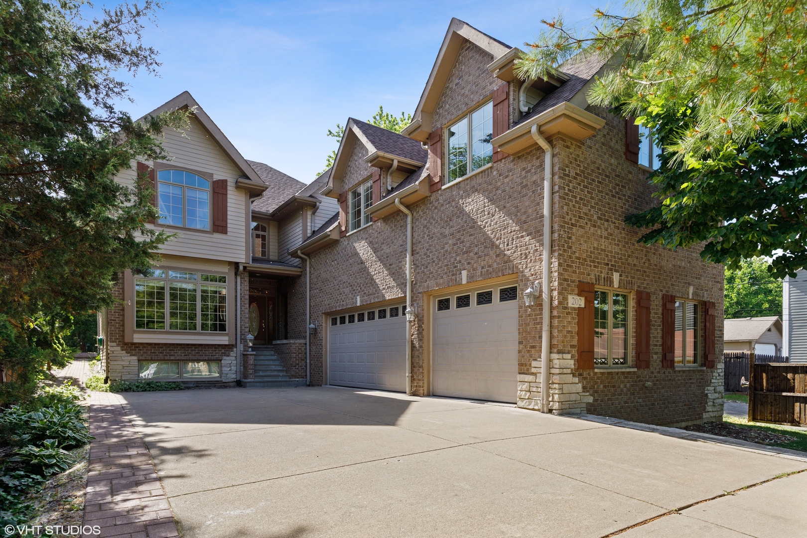 Luxury Homes for sale in Westmont, Illinois Westmont MLS Westmont