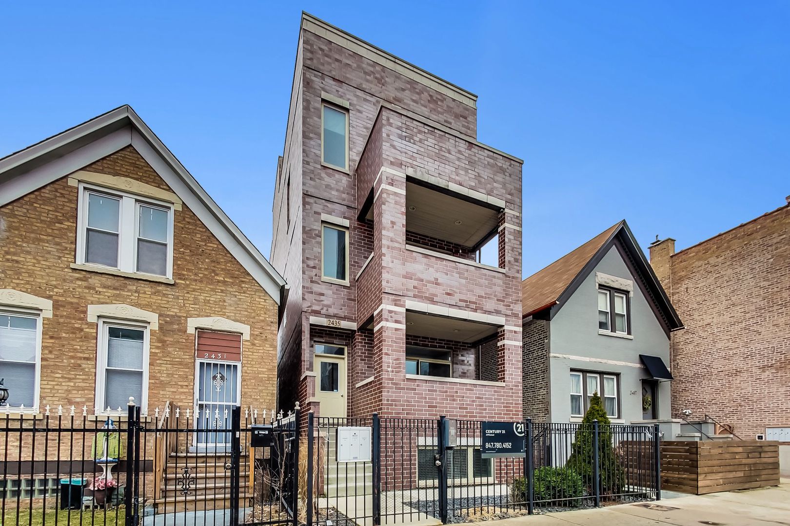 Humboldt Park Real Estate & Humboldt Park Chicago Information