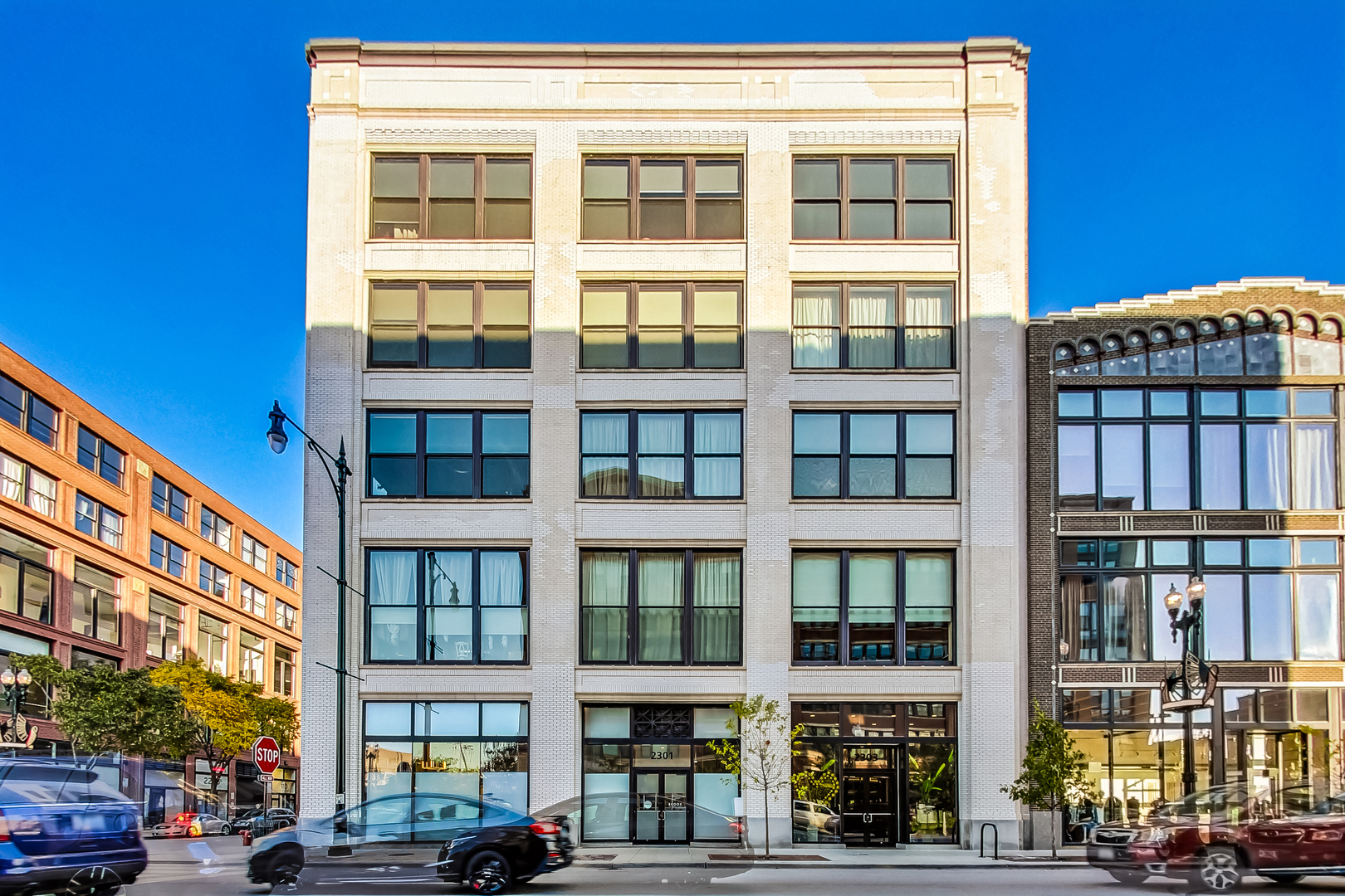 2303 S. Michigan #208
