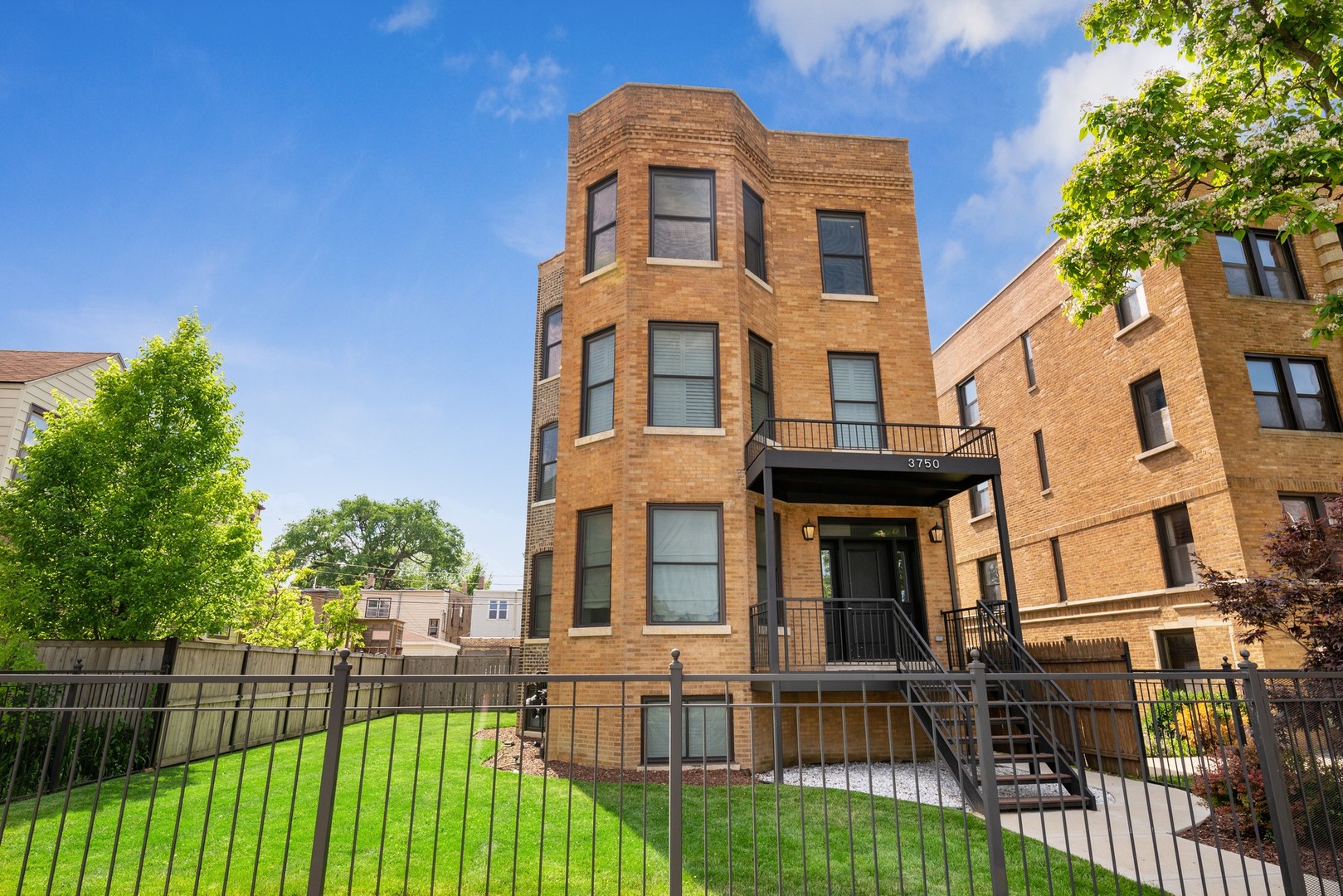 Irving Park Chicago Real Estate