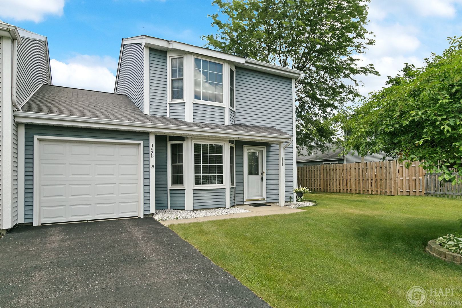 Homes for sale in the Southport Village subdivision Island Lake