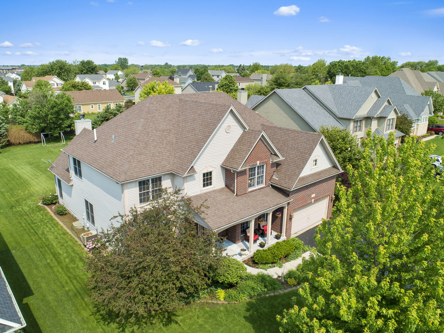 506 Mallard Point, North Aurora, Illinois