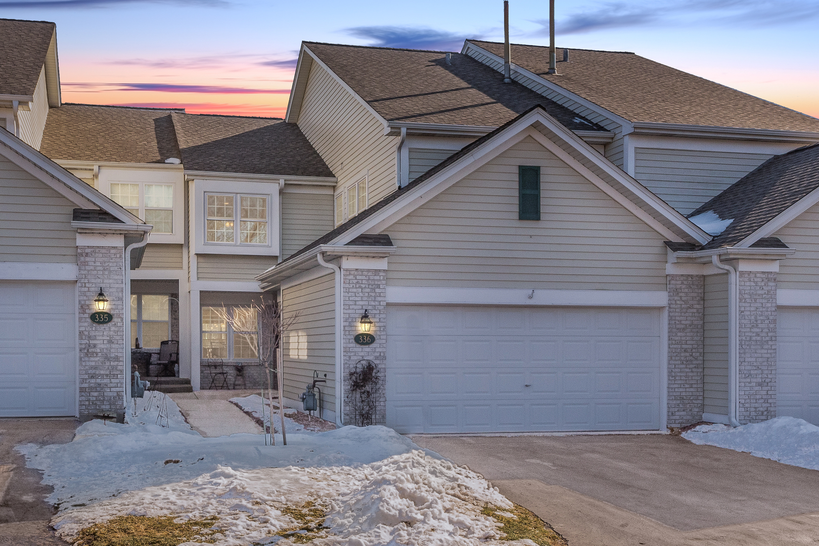 336 Normandie, Sugar Grove, Illinois