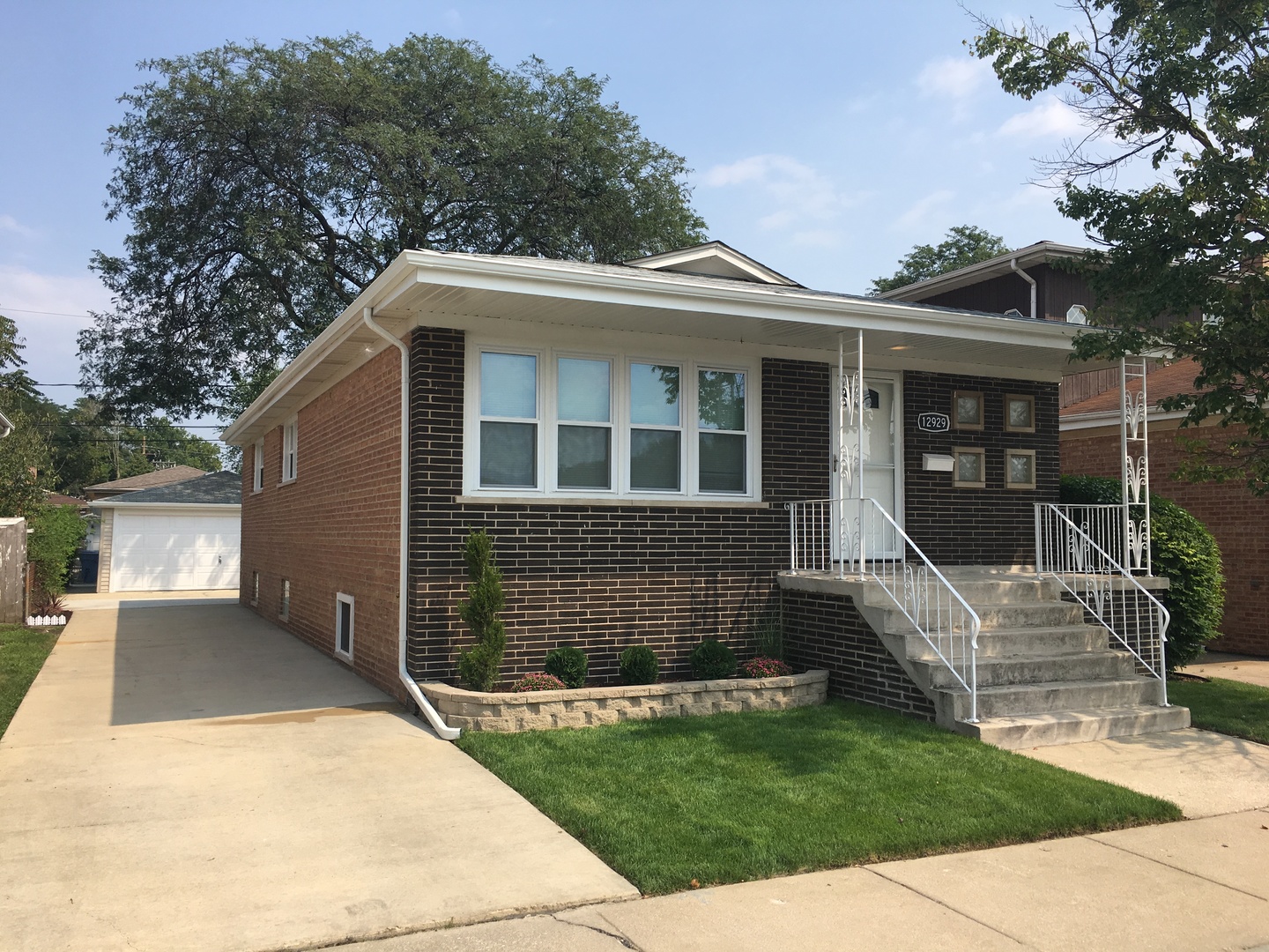 3 Bedroom Homes for sale in Calumet Park, Illinois Calumet Park MLS