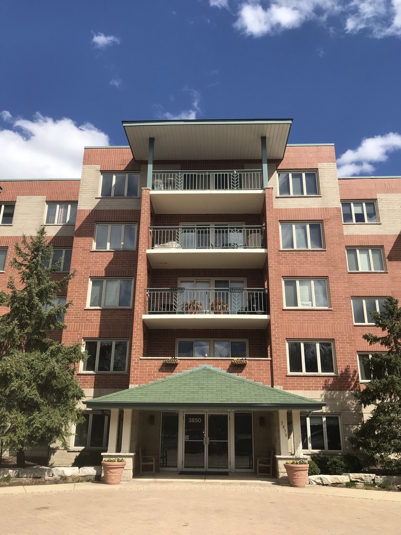 Peterson Park Grounds Real Estate & Peterson Park Grounds Chicago