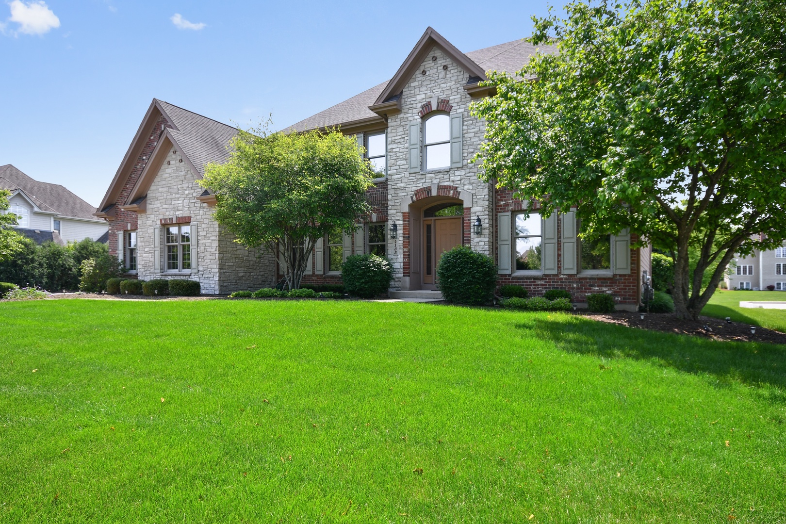 4135 River Ridge, ST. CHARLES, Illinois