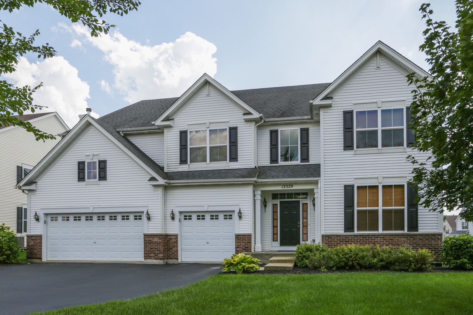 Luxury Homes for sale in Huntley, Illinois Huntley MLS Huntley Real