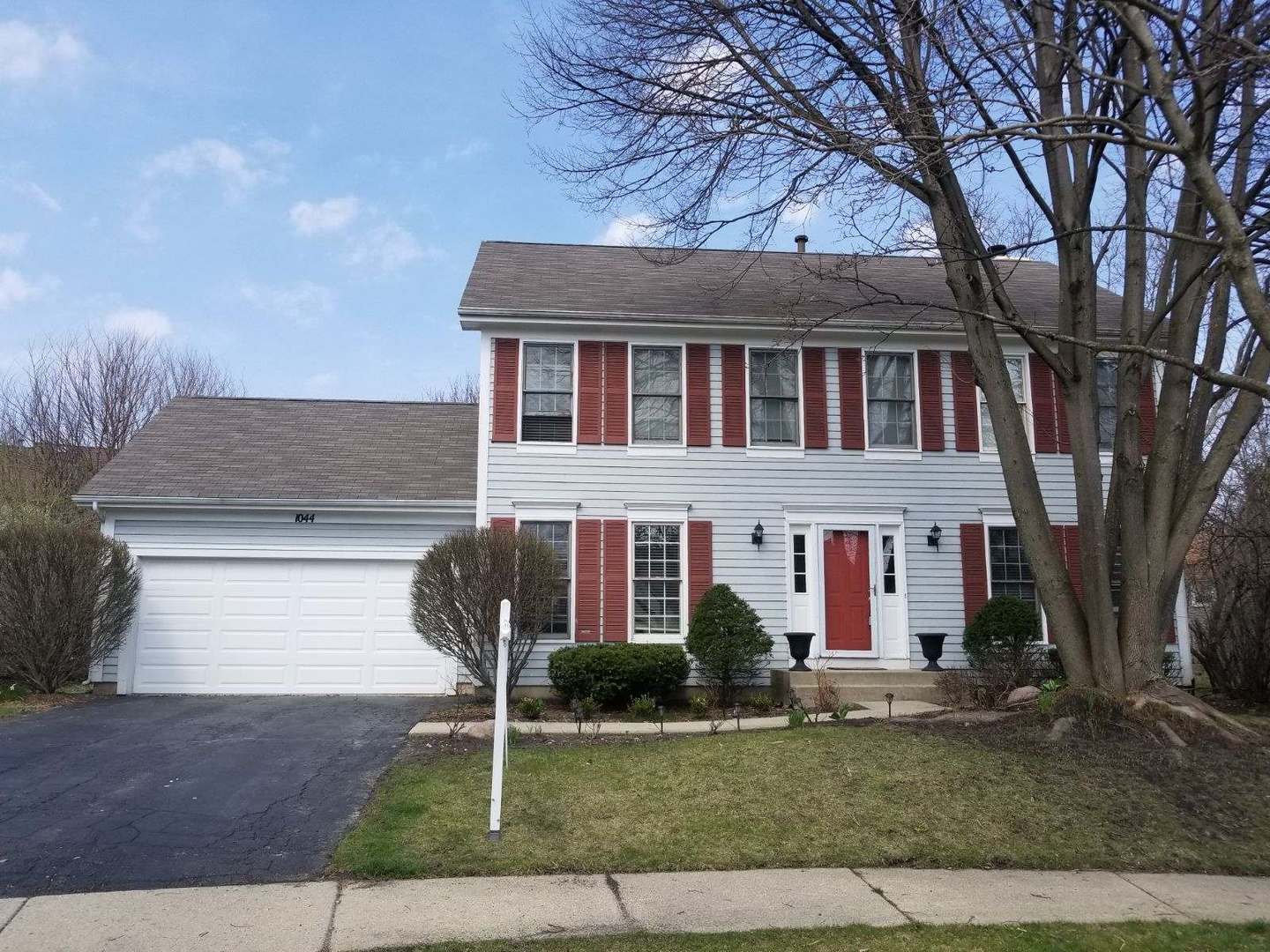 1044 Hobble Bush, ELGIN, Illinois