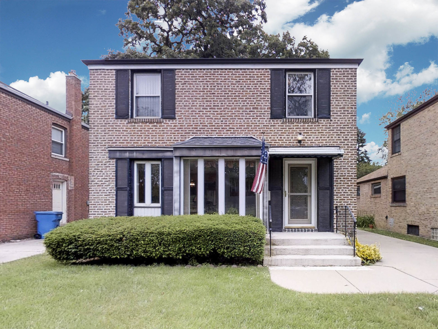 Irving Woods Real Estate & Irving Woods Chicago Information