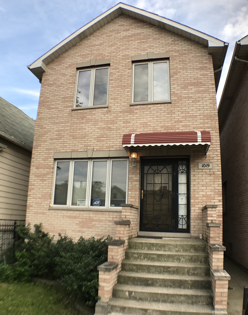 Back of the Yards Real Estate & Back of the Yards Chicago Information