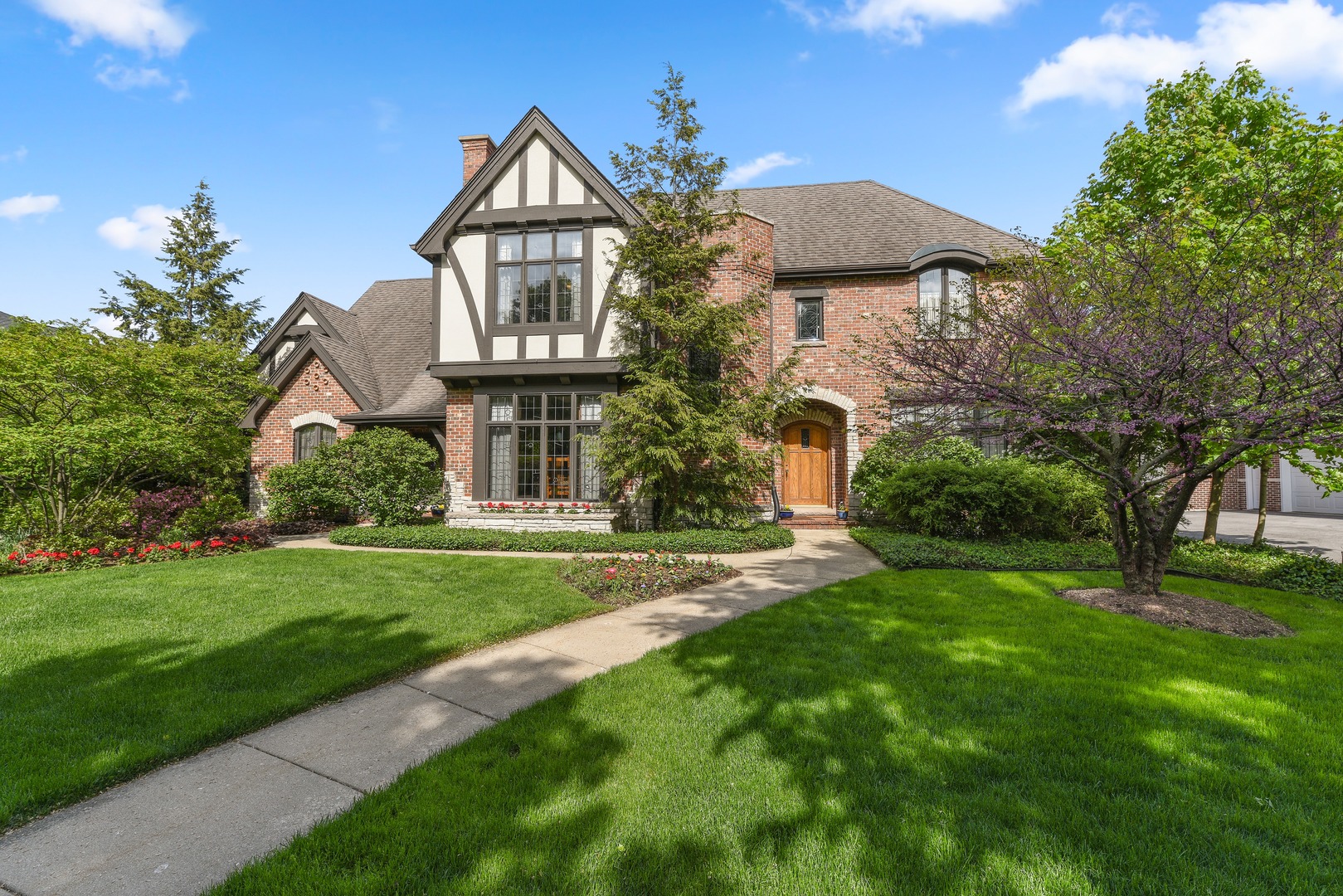 Luxury Homes for sale in River Forest, Illinois River Forest MLS