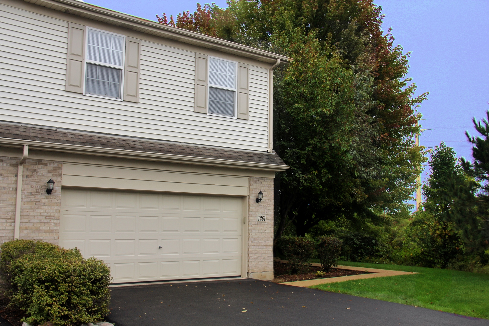 1261 Bradley, ELGIN, Illinois