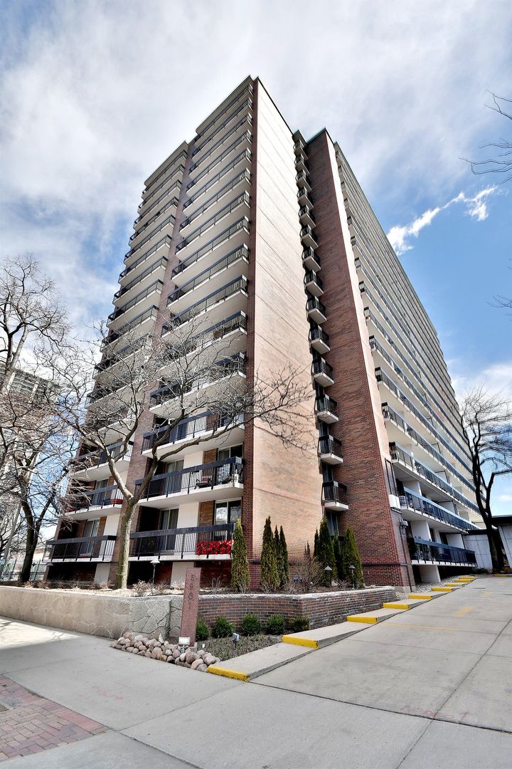 5901 N SHERIDAN RD All Prices Chicago Top Condos Real Estate MLS