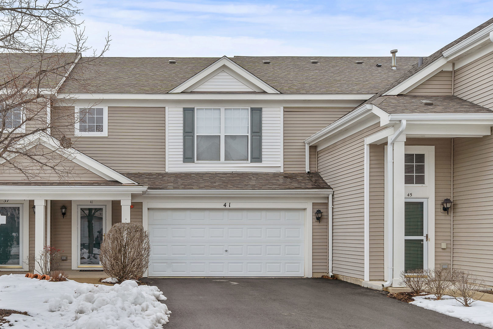 41 Johnson, North Aurora, Illinois