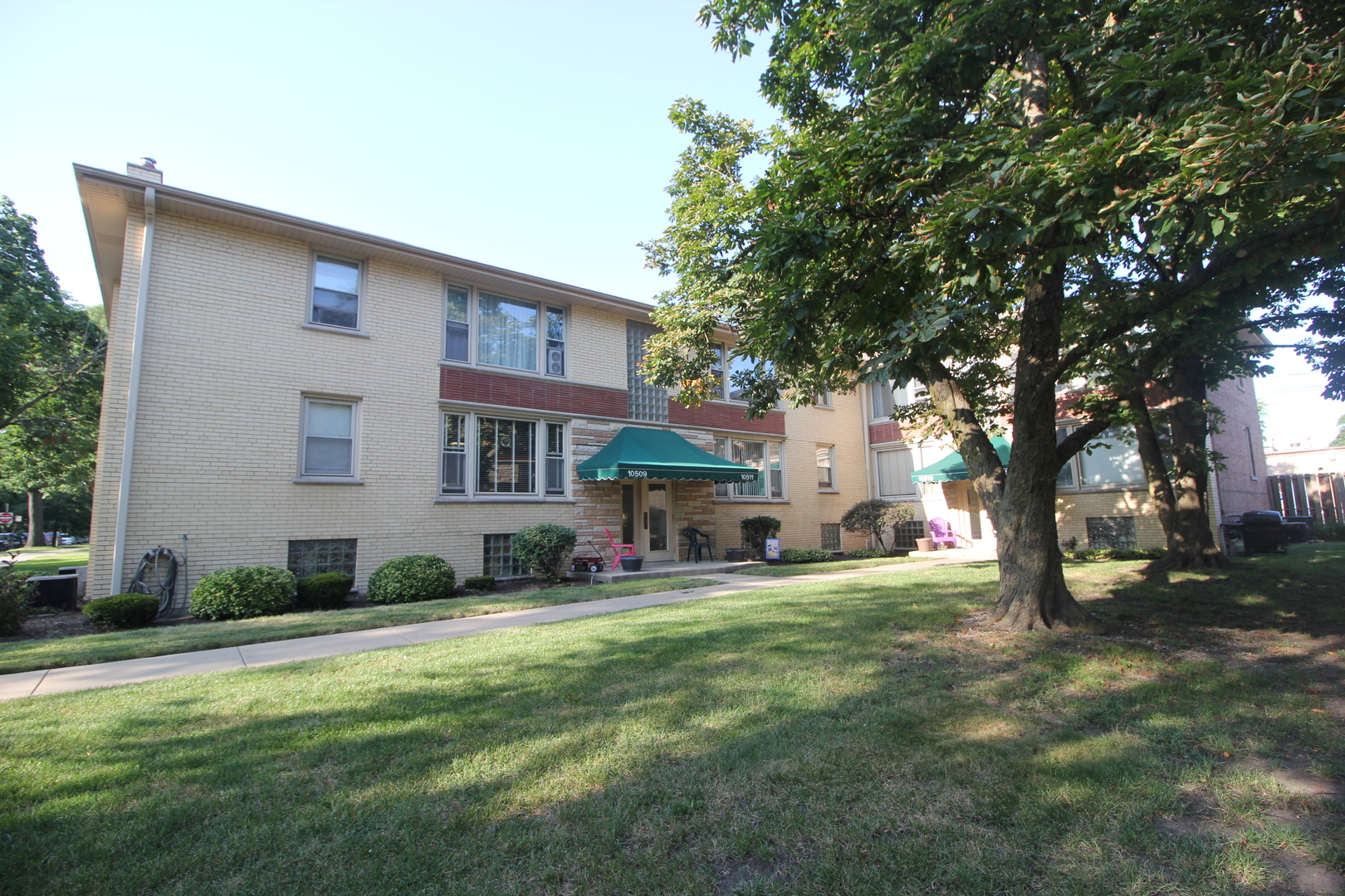 West Beverly Real Estate & West Beverly Chicago Information