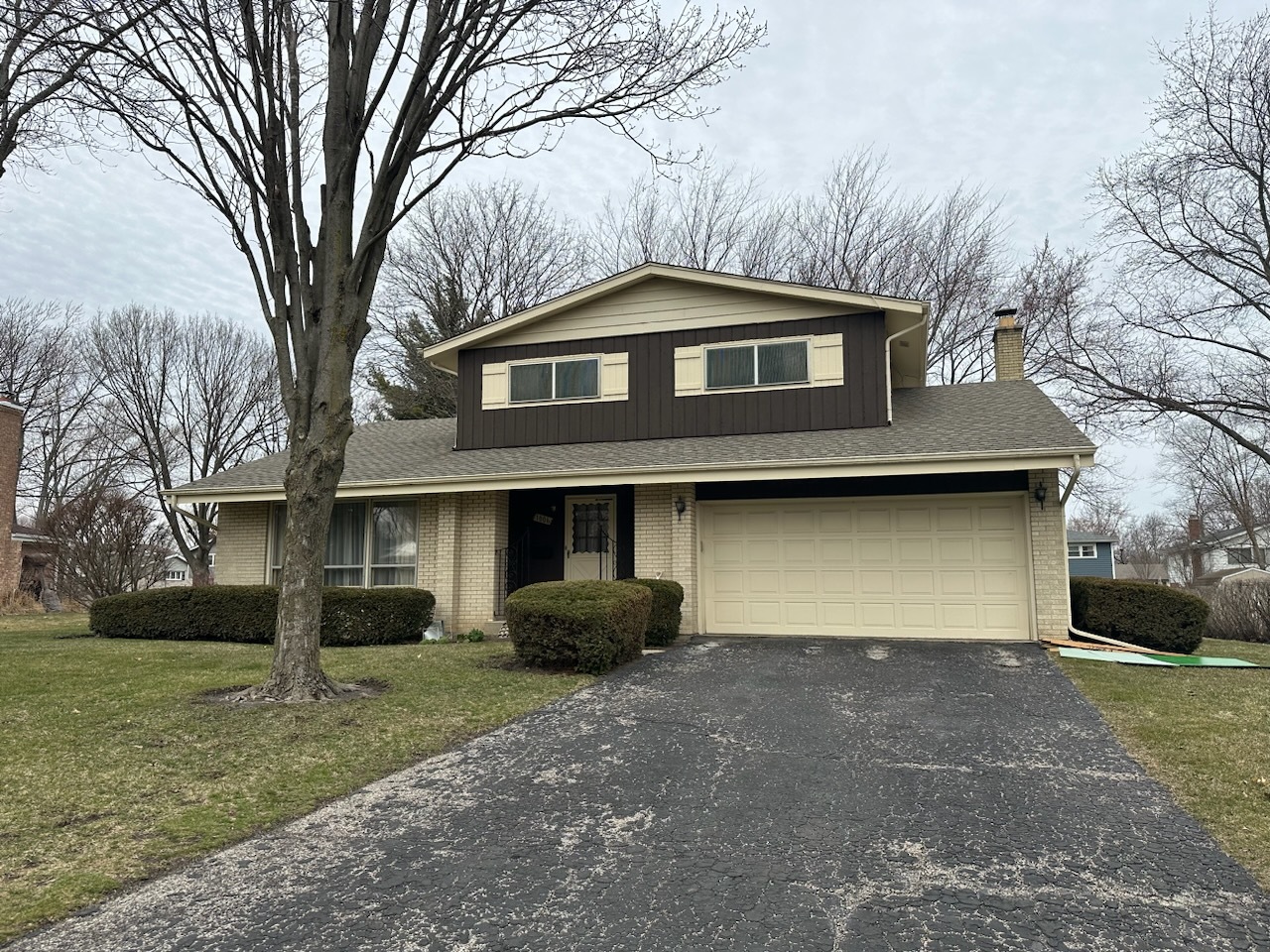 1006 W Marion Road, Arlington Heights, Il 60004