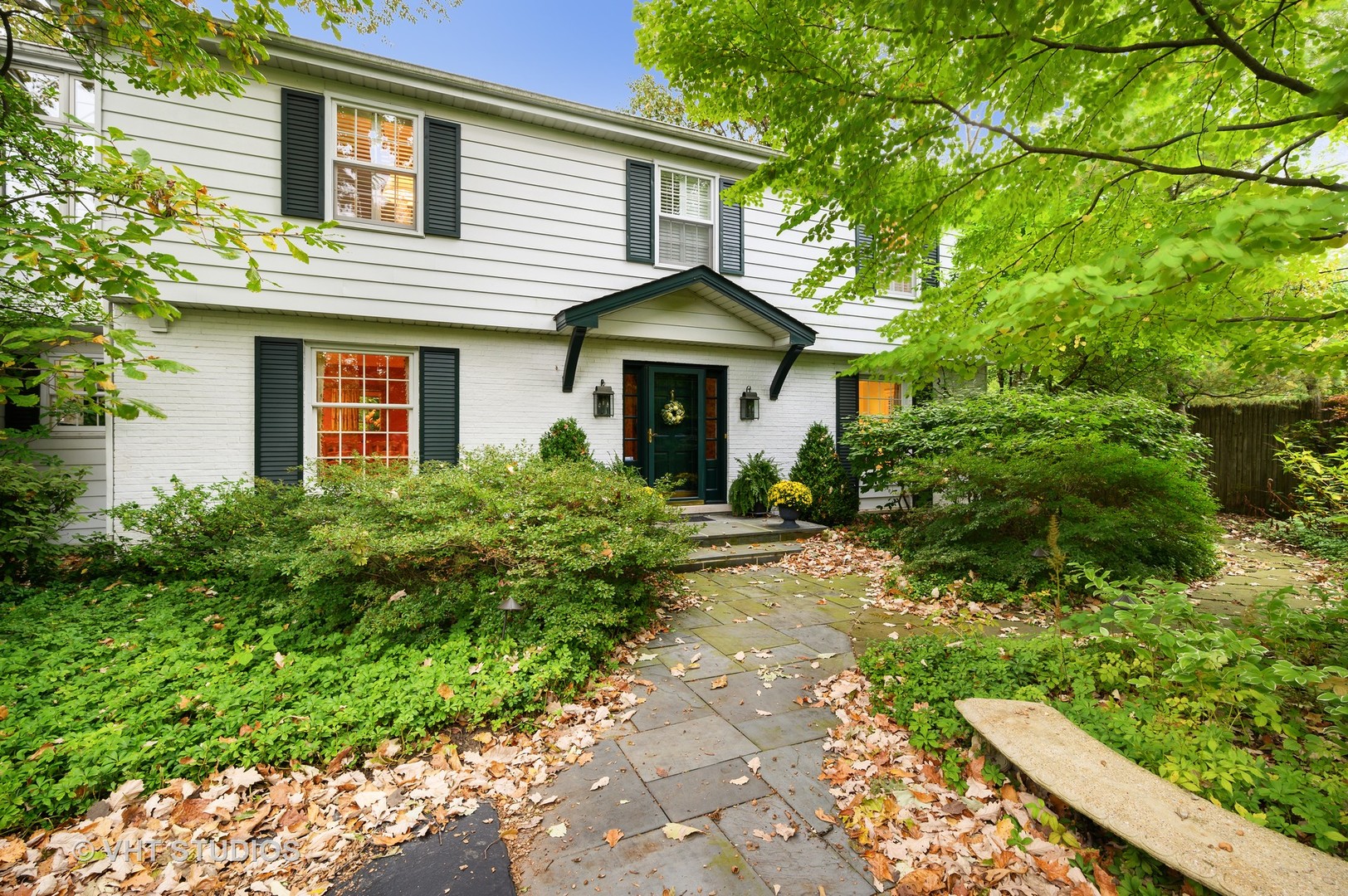 Homes for sale in the Glen Oak Acres subdivision Glenview, Illinois