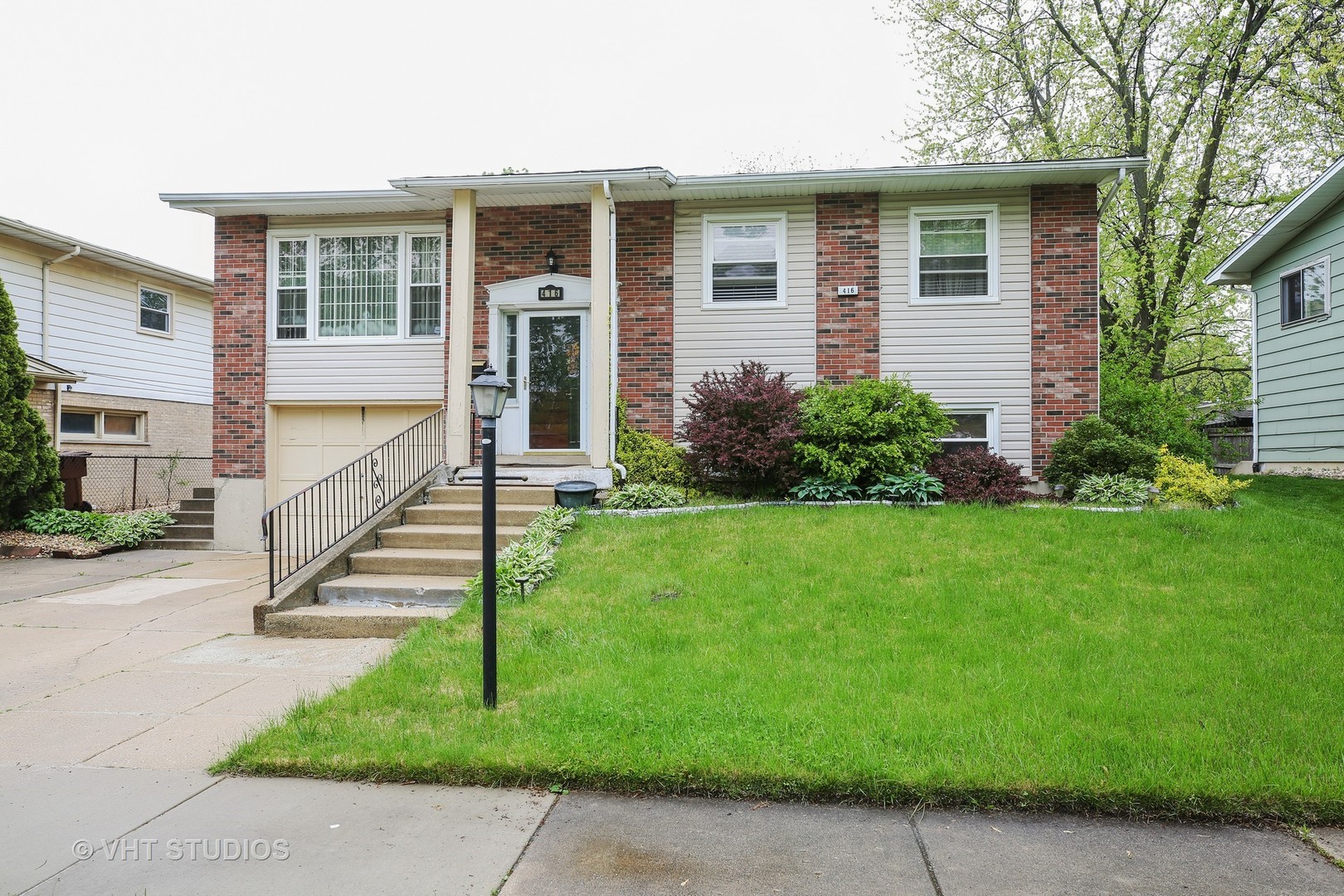 Homes for sale in the Glenwood Manor subdivision Glenwood, Illinois