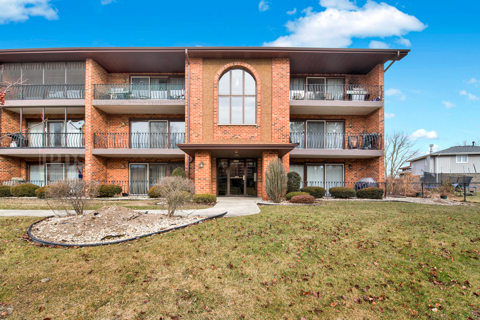 Condos for sale in Palos Hills, Illinois Palos Hills MLS Palos