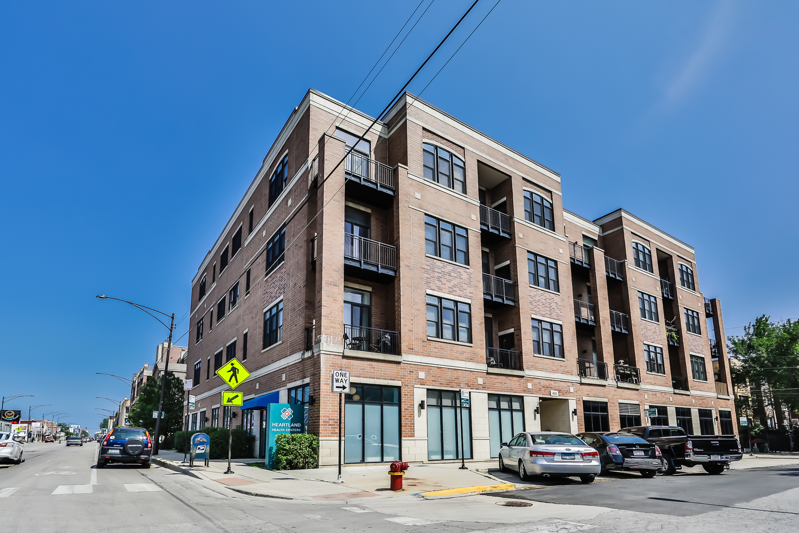 Lincoln Square Real Estate & Lincoln Square Chicago Information
