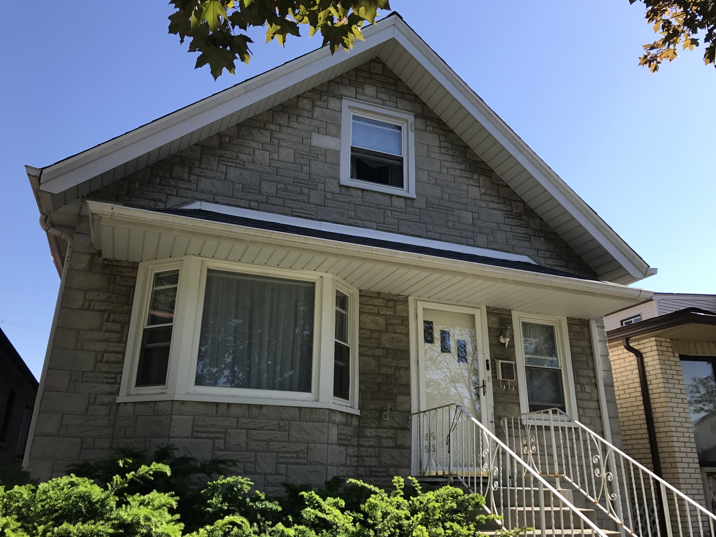 Portage Park Real Estate & Portage Park Chicago Information