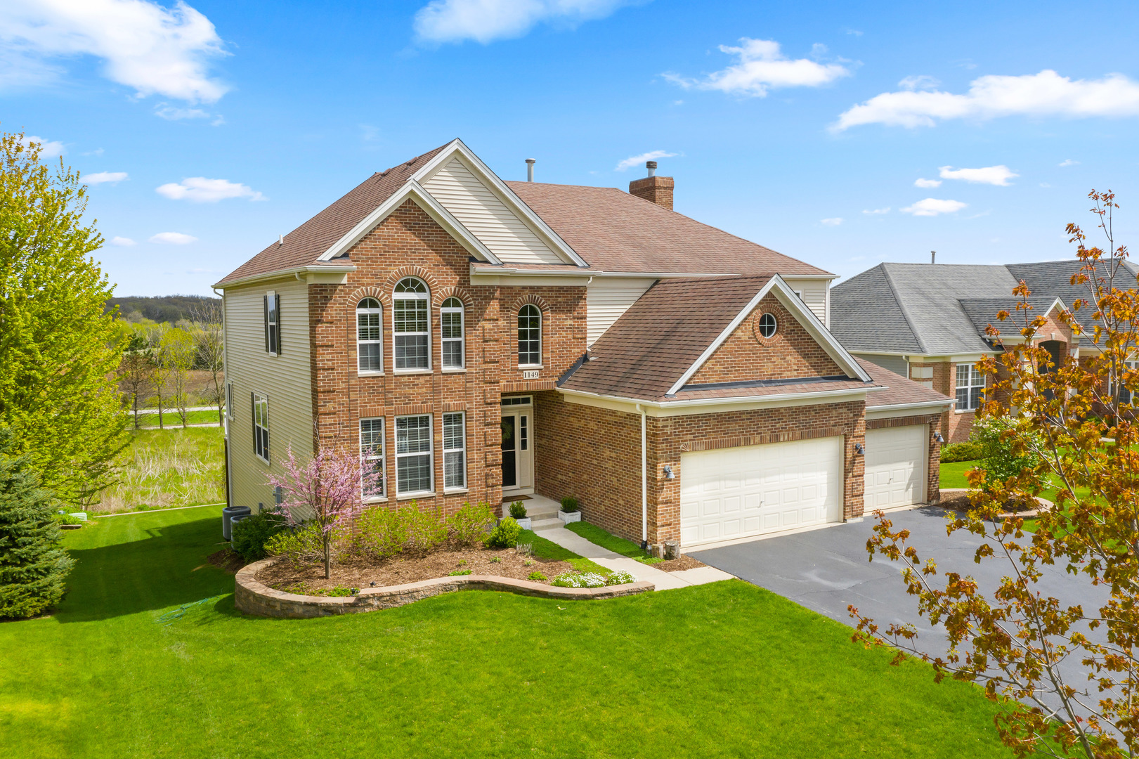 1149 Dorr, Sugar Grove, Illinois