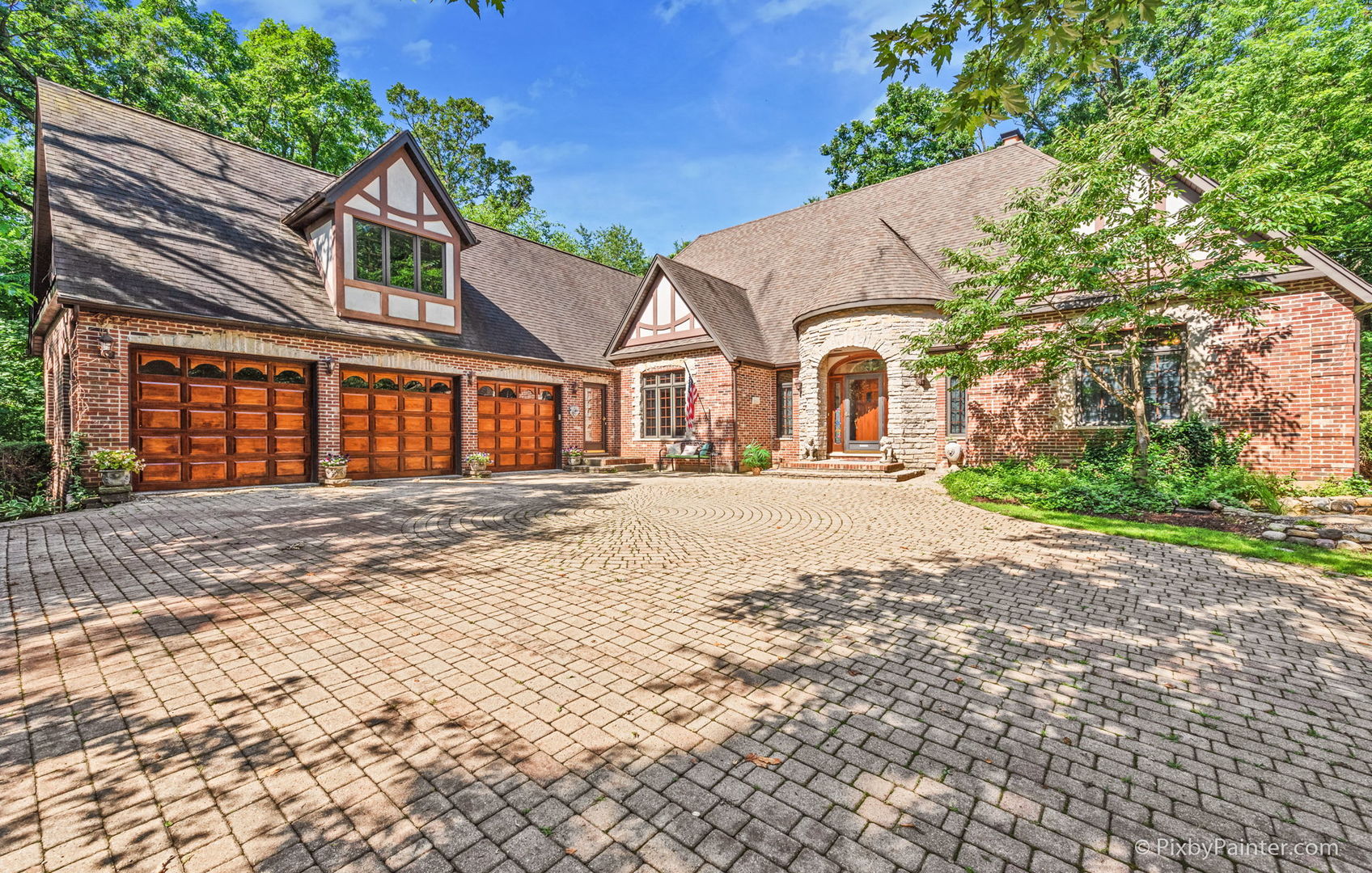 10N940 Leith, Elgin, Illinois