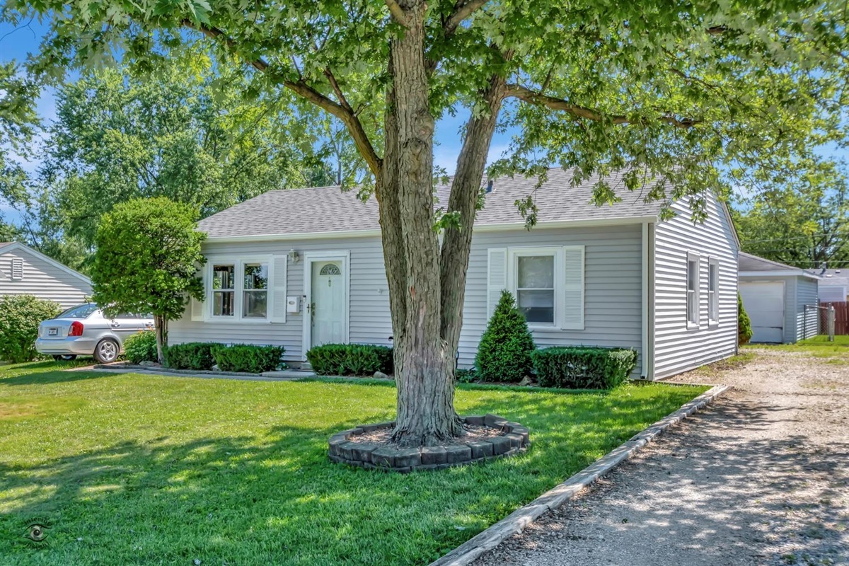 Residential Properties for sale in Crest Hill, Illinois Crest Hill