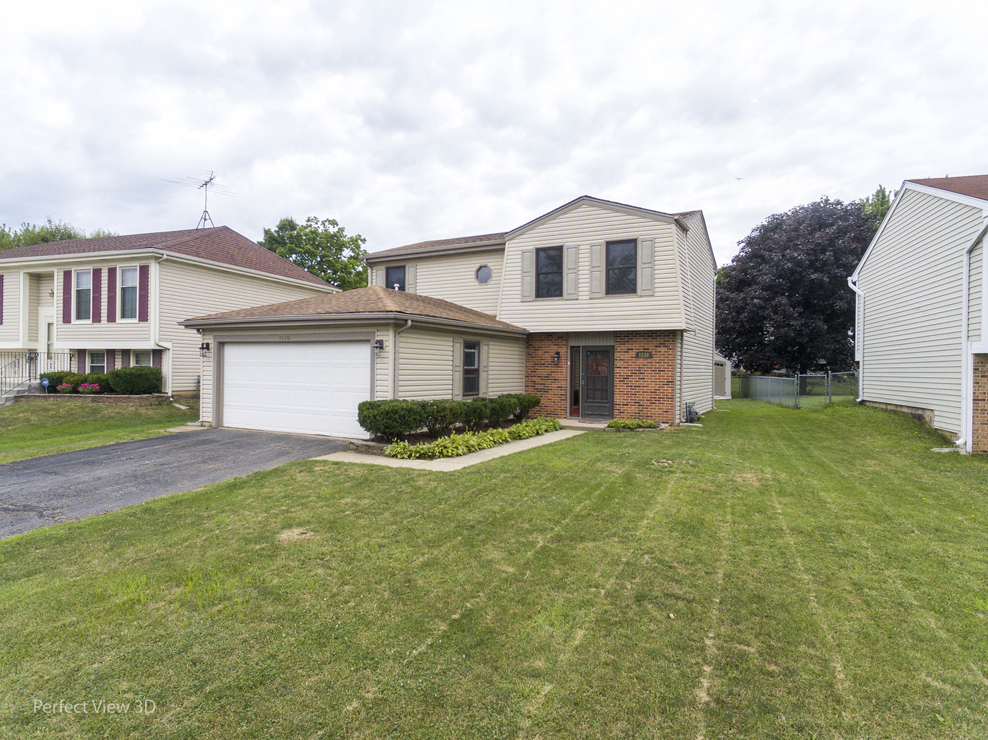 Homes for sale in the Waterbury subdivision Roselle, Illinois Real Estate