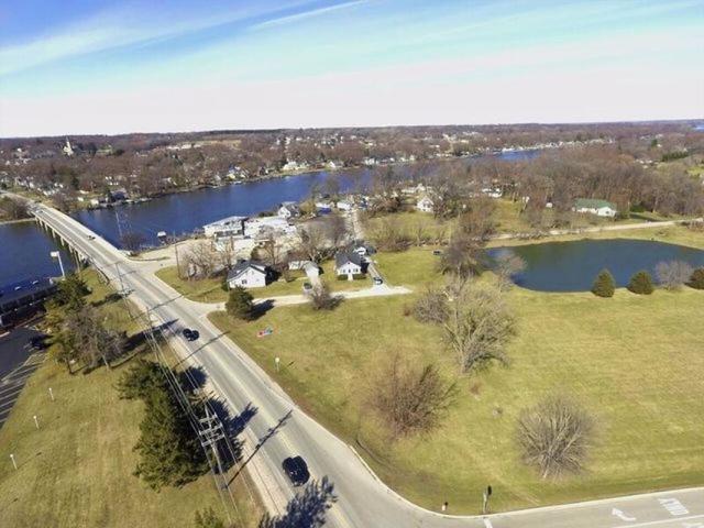3302 North Chapel Hill Road, Johnsburg, Illinois 60051 | Johnsburg Homes For Sale