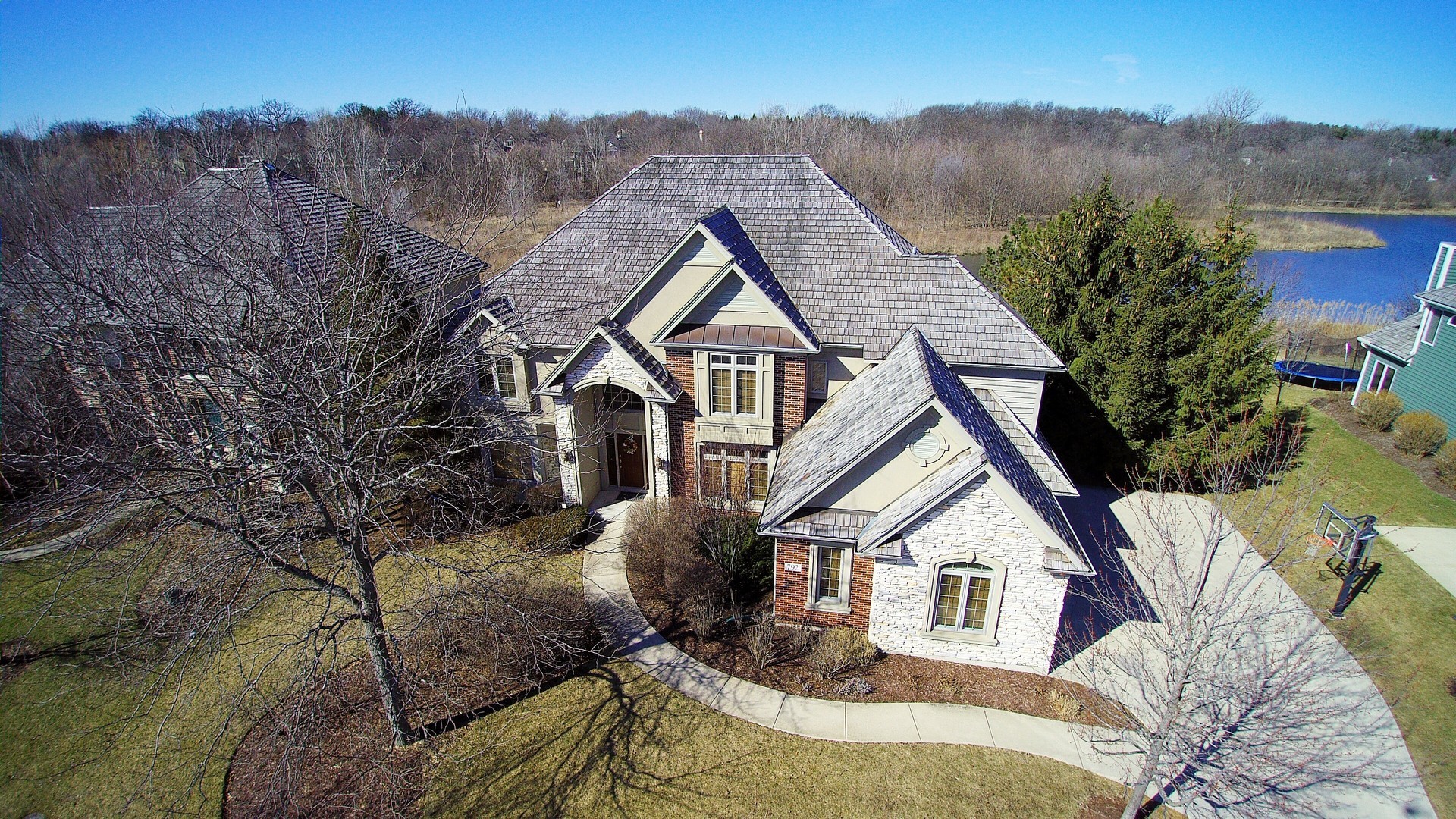 792 Waters Edge, SOUTH ELGIN, Illinois