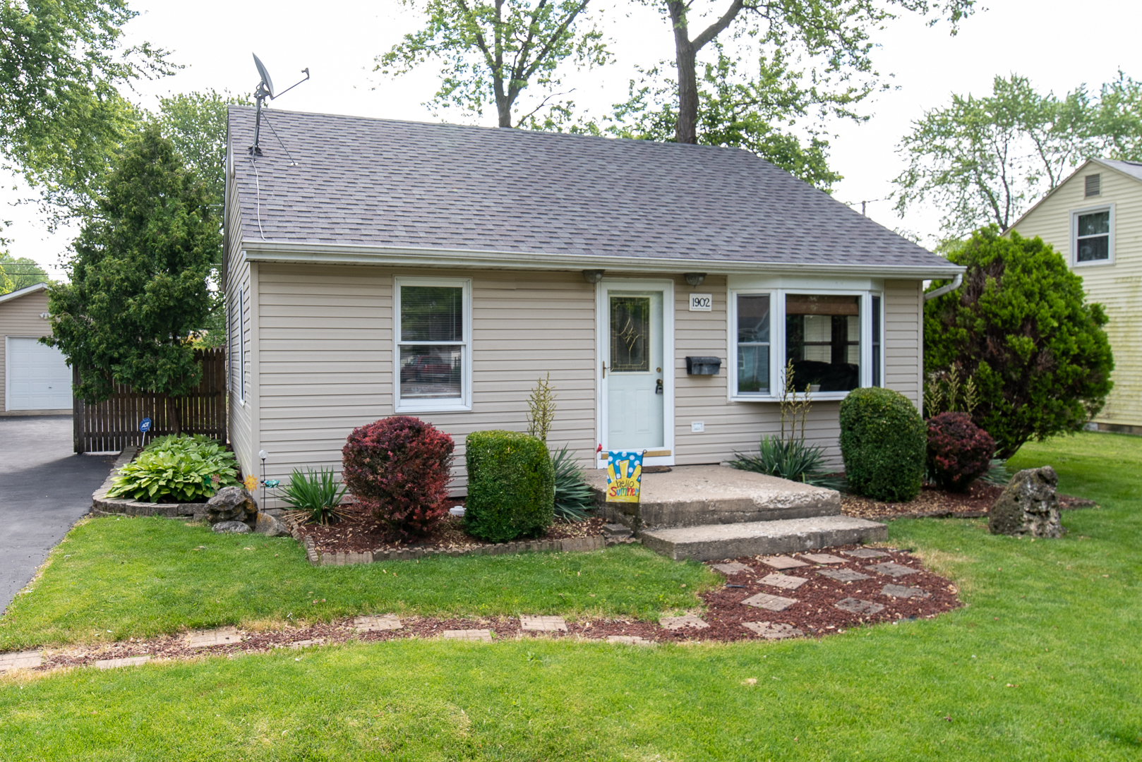 Residential Properties for sale in Crest Hill, Illinois Crest Hill