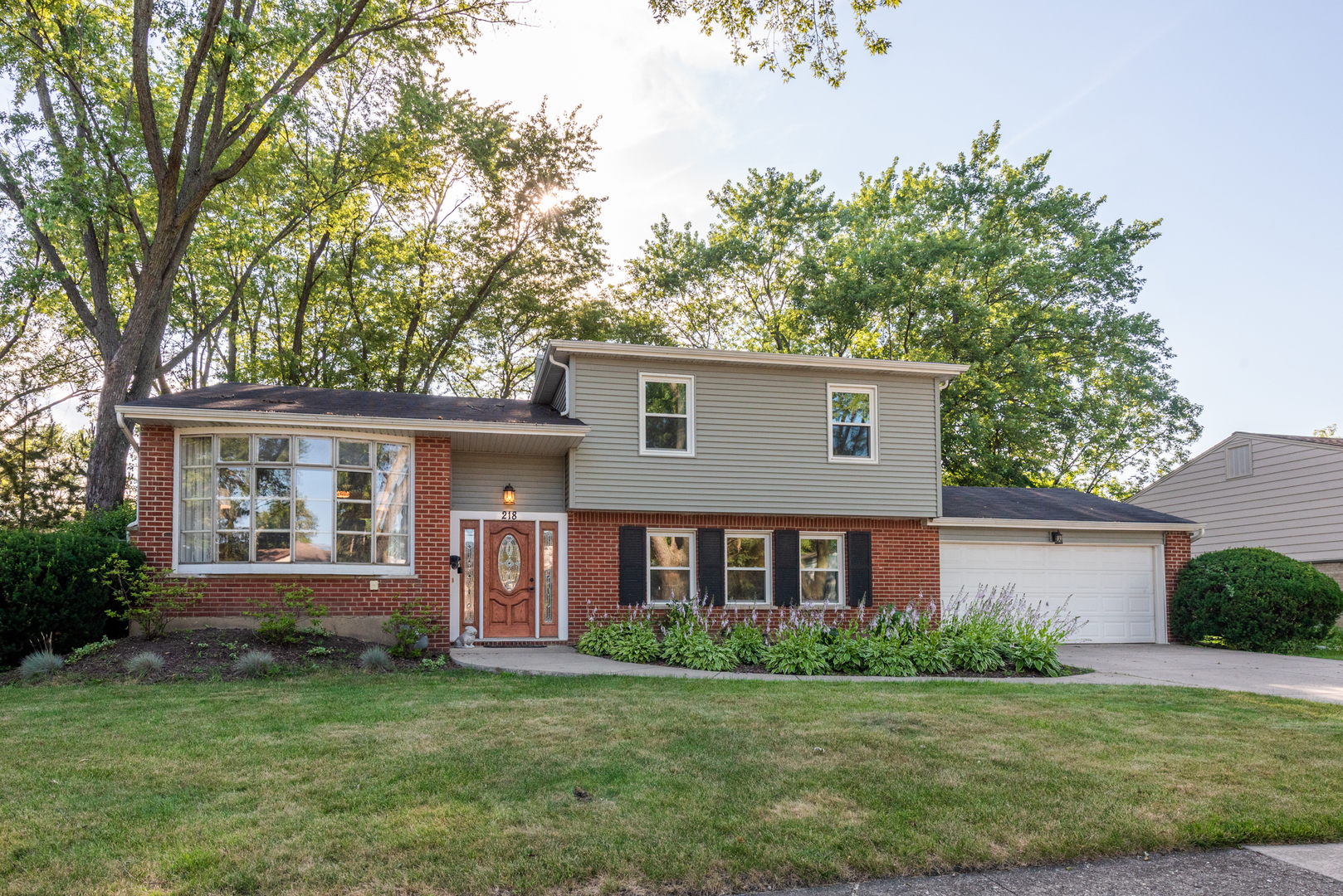 Homes for sale in the Winston Park subdivision Palatine, Illinois