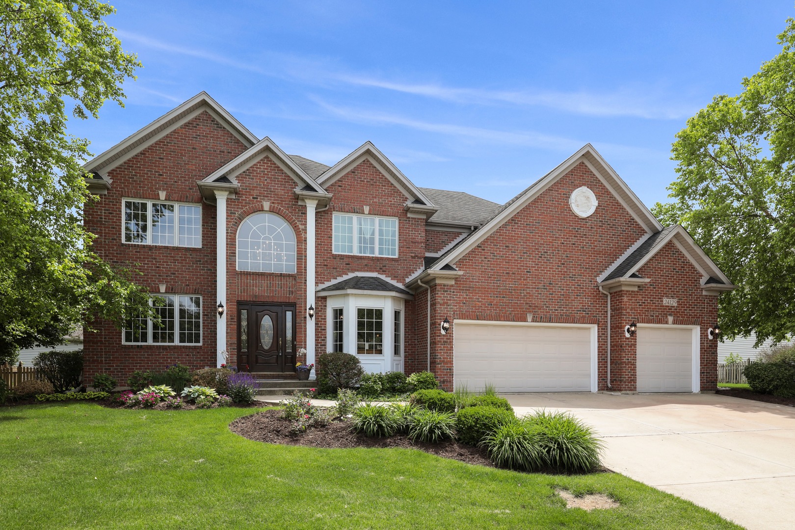 Luxury Homes for sale in Plainfield, Illinois Plainfield MLS