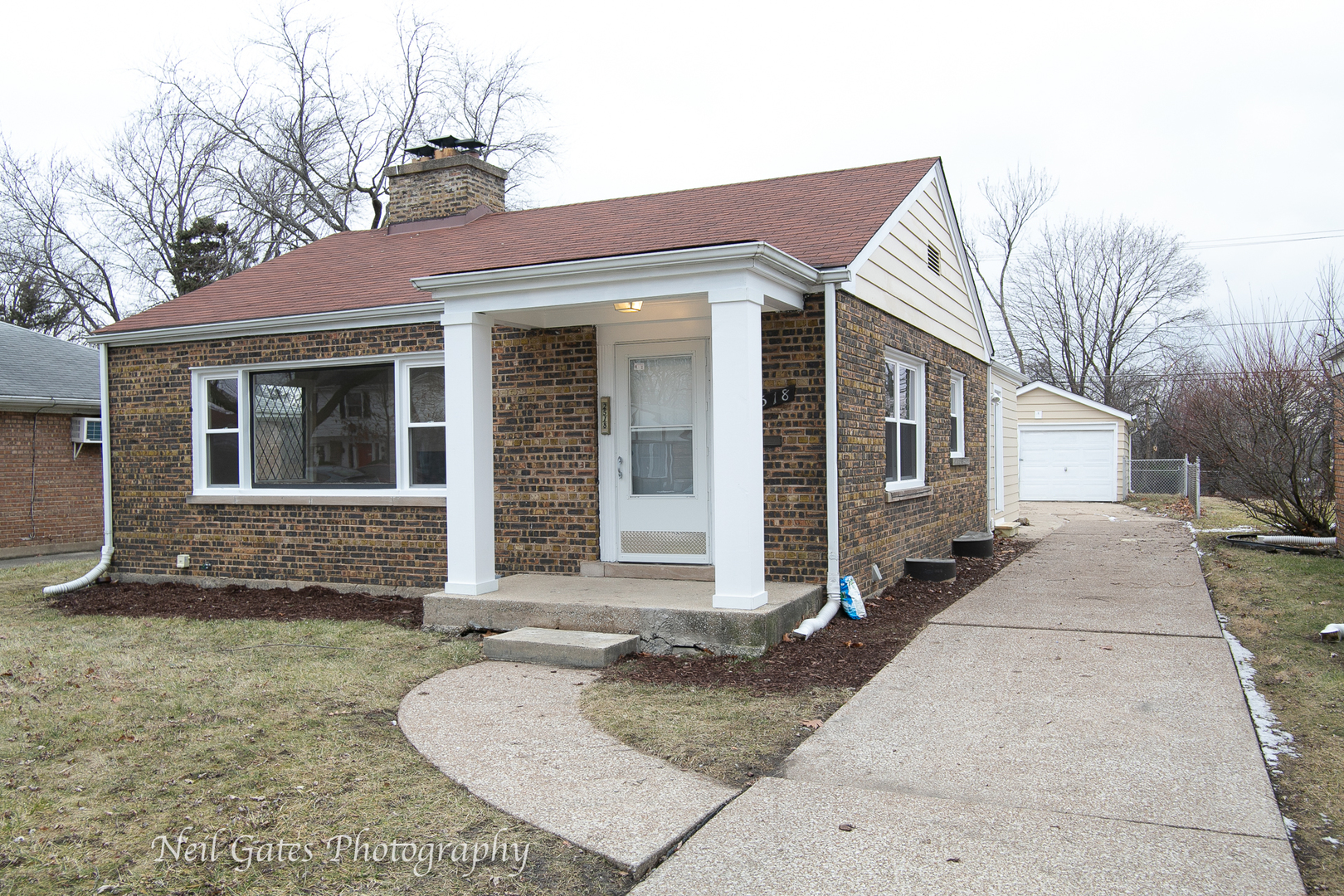 Homes for sale in the Governors Park subdivision Homewood, Illinois