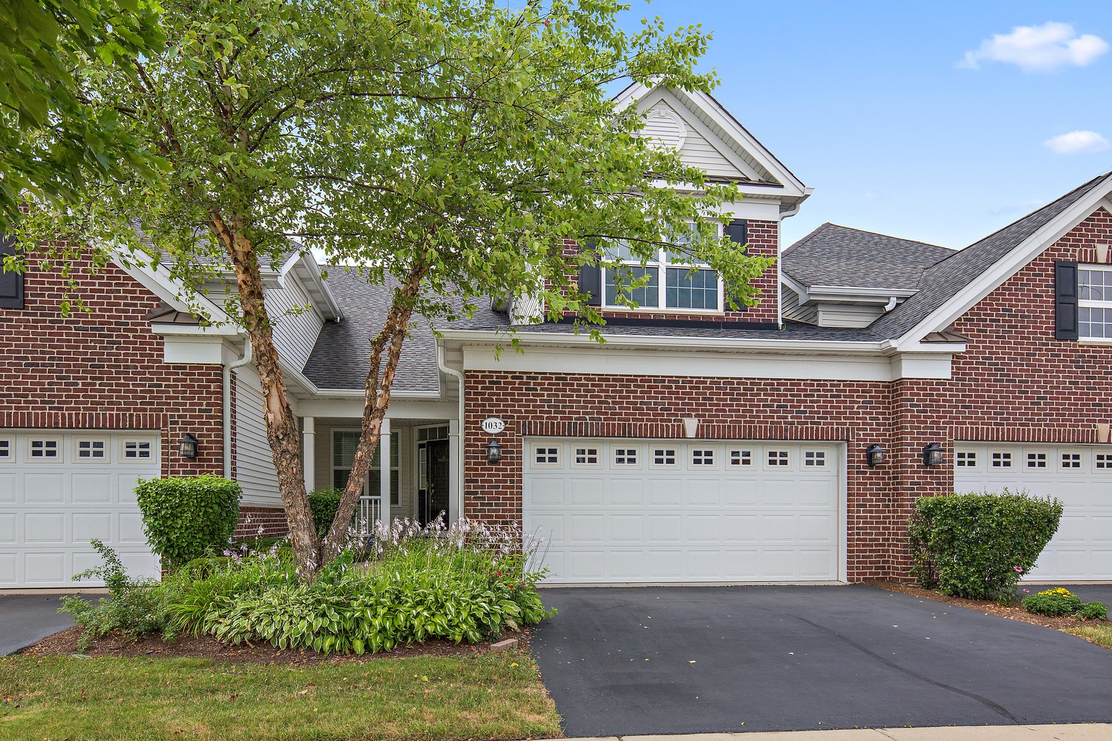 1032 Riviera, Elgin, Illinois